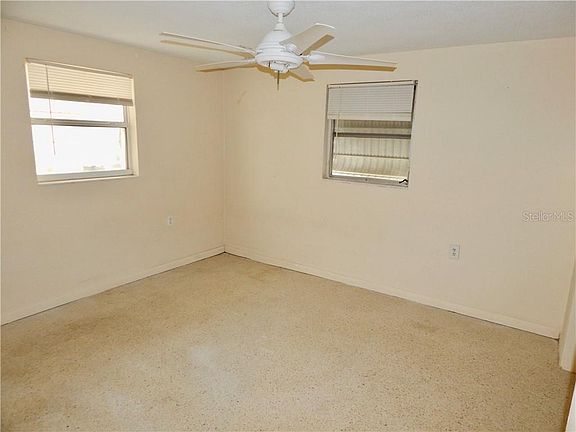 5th image of 1627 Marengo Dr