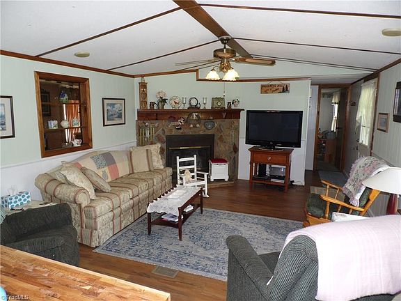 5th image of 57 Brinegar Hill Ln