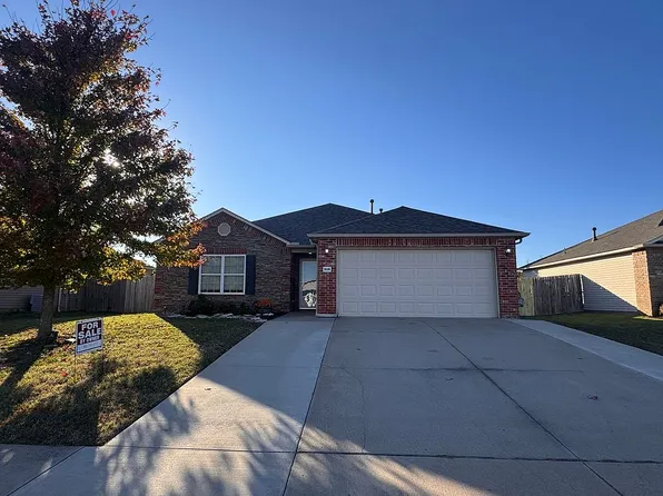 25106 S Brook Ln, Claremore, OK 74019