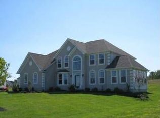 20 Hill View Dr, Florida, NY 10921