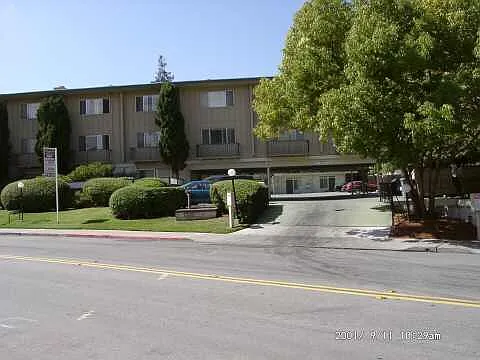 Fayette Townhouse Apartments — Photo 11