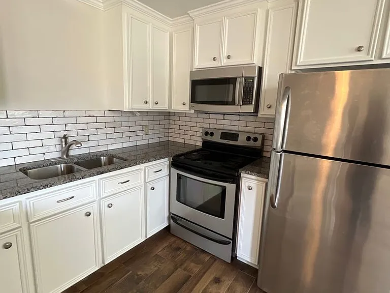 305 Woodruff St #C — Photo 4