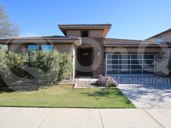 1465 E Ibis St