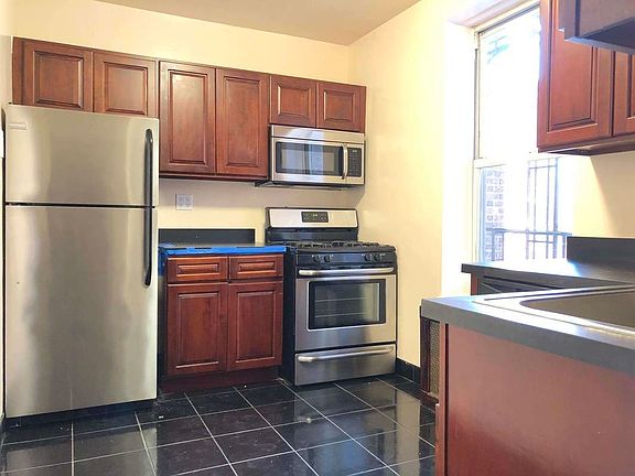 3rd image of 69-40 108th St #211