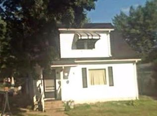 907 Roderick St #1/2, Eau Claire, WI 54701