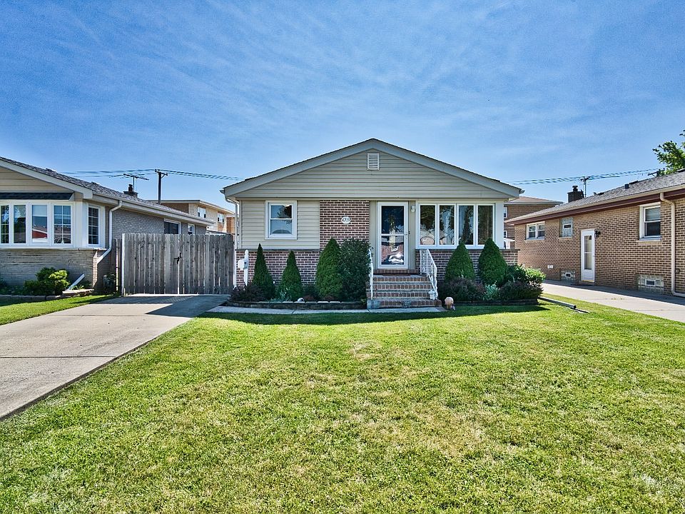 1st image of 4709 N Oriole Ave