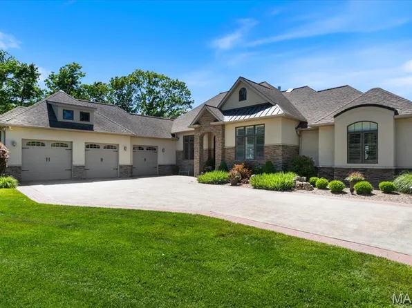 2308 Hh Rd, Waterloo, IL 62298