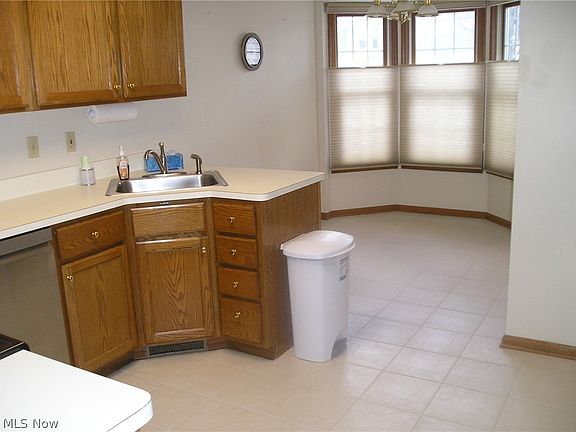 3rd image of 19259 Bradford Ct