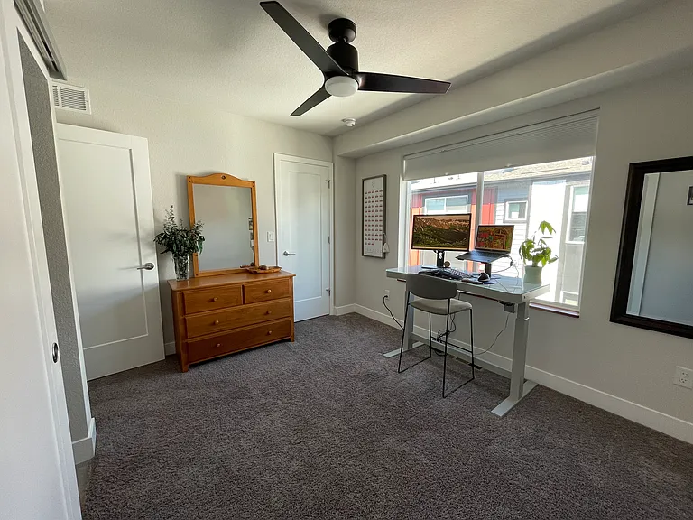 Second bedroom