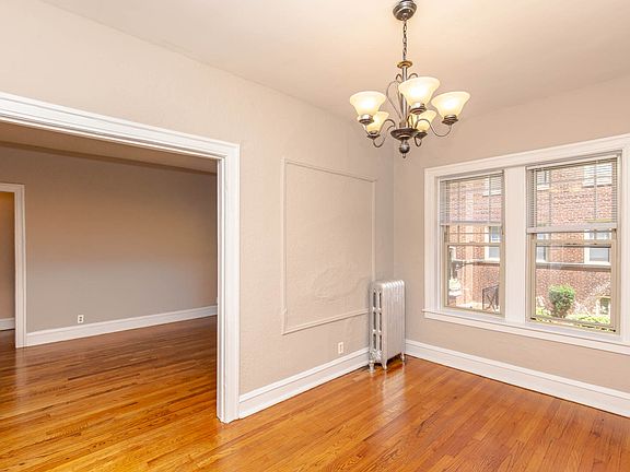 5th image of 1335.5 W Touhy Ave #1S