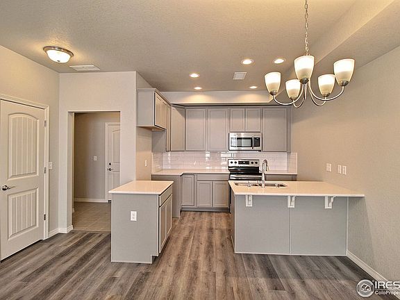 2nd image of 1688 Grand Ave #5