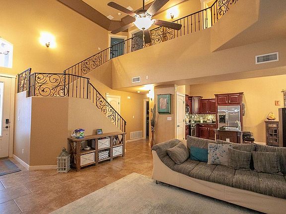 2nd image of 11521 Fito Molina Ln