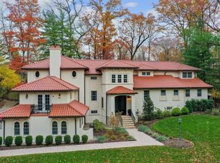 4 Meadow Ln, Roseland Boro, NJ 07068