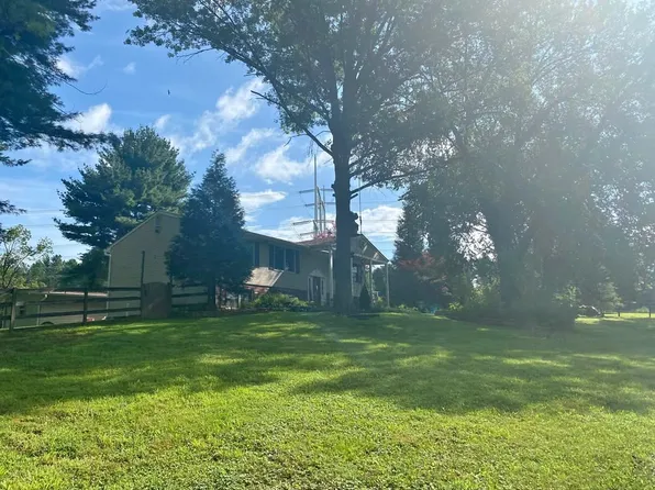 1511 Brighton Dam Rd, Brookeville, MD 20833