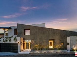 3704 Sunswept Dr, Studio City, CA 91604