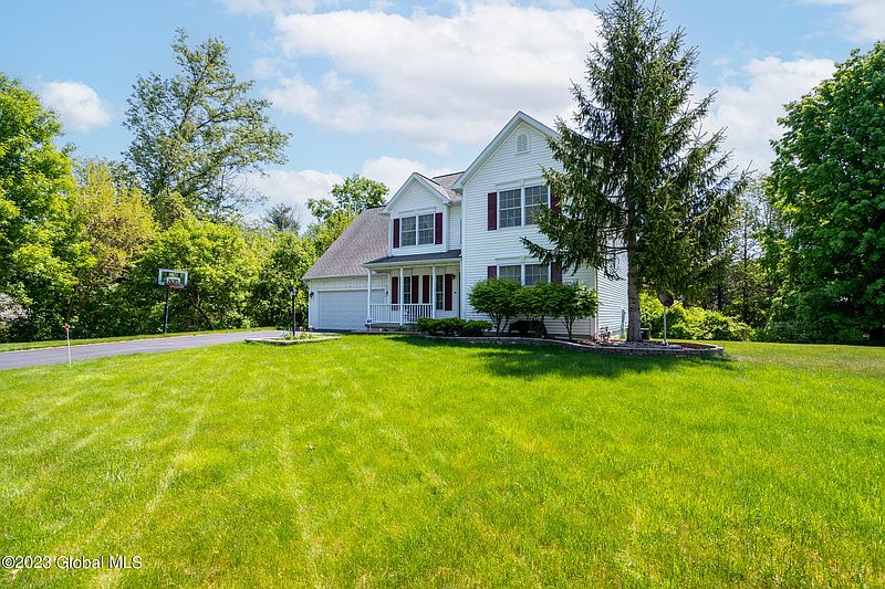 2nd image of 49 Valleywood Drive