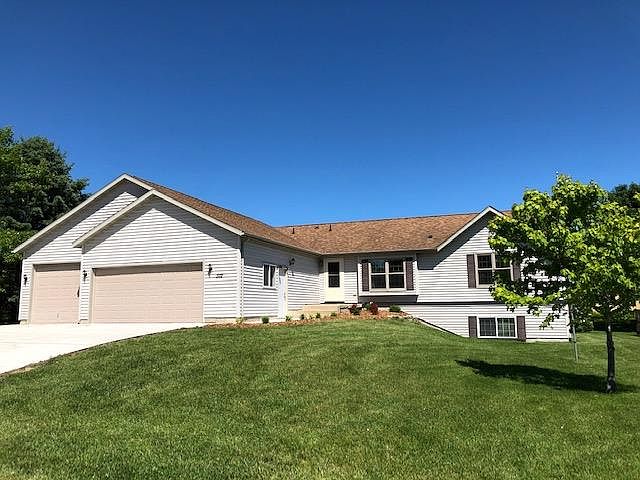 1st image of 372 N 18th Ave