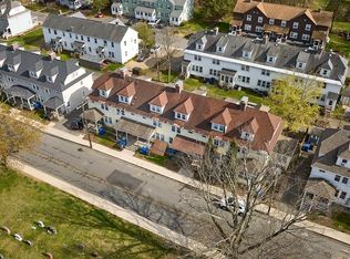 56-66 Everett St, Easthampton, MA 01027