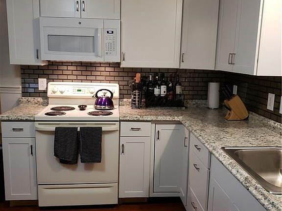 2nd image of 64 Alden Dr