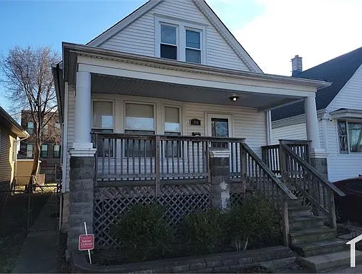 311 W 107th Pl — Photo 2