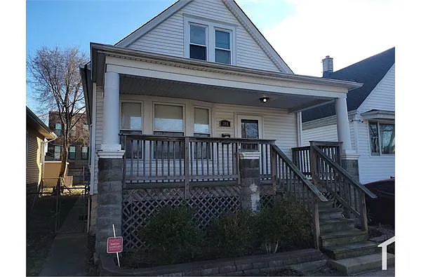 Building Photo - 311 W 107th Pl