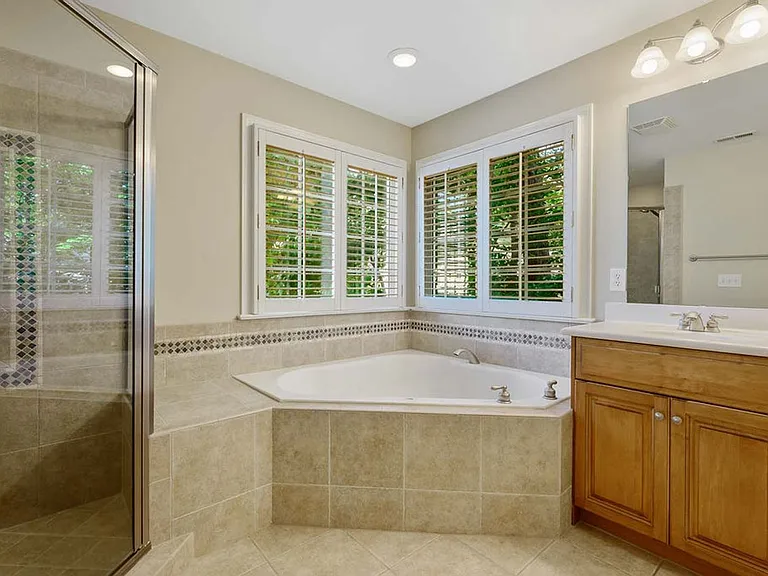 8333 Wheatstone Ln — Photo 23