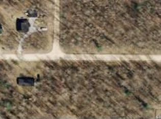 6076 Shadowbrook Dr, Lake, MI 48632
