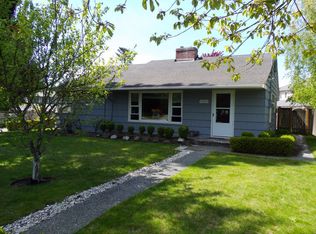 16532 Spruce Way, Lynnwood, WA 98037