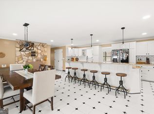 589 Cooper Rd, Loganville, GA 30052