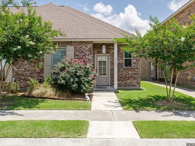 1451 Pelican Club Dr, Baton Rouge, LA, 70820