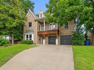 2527 Amelia St, Dallas, TX 75235