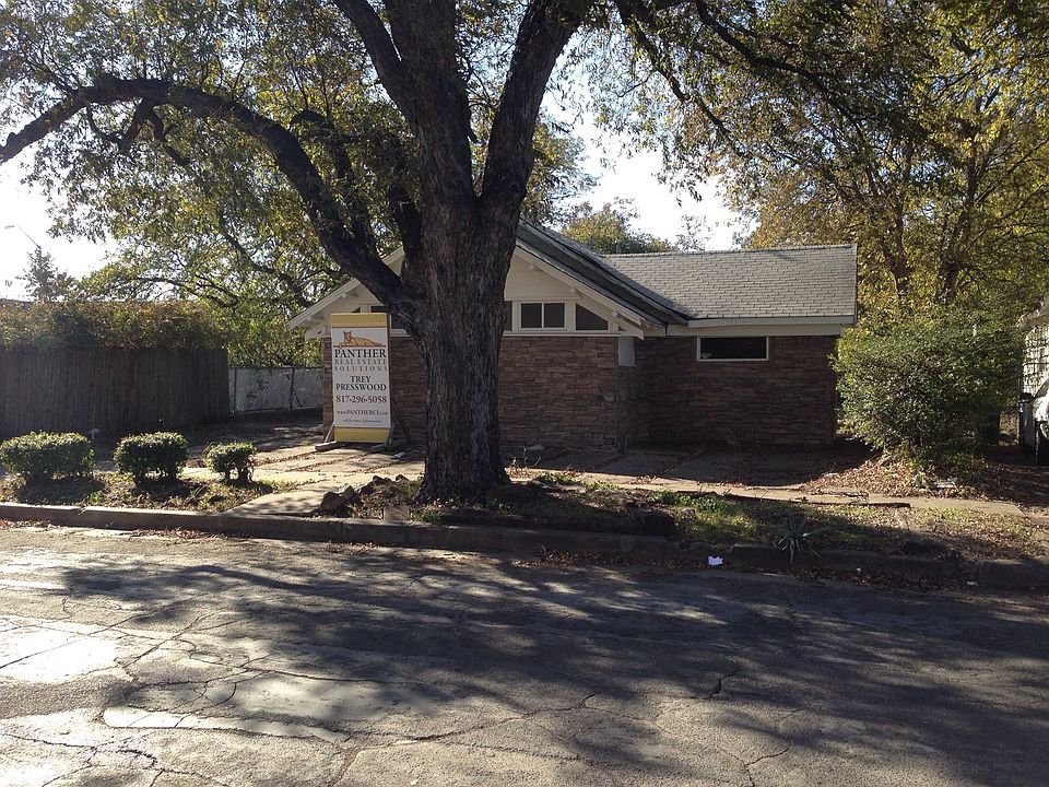 2nd image of 3032 8th Ave