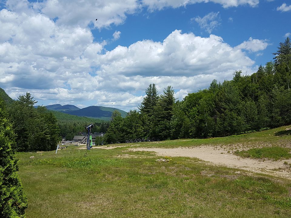 2nd image of 9 Mountainside At Attitash Rd