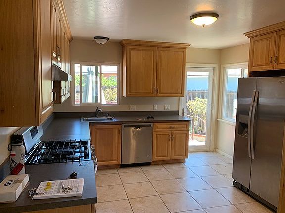 2nd image of 5109 63rd St