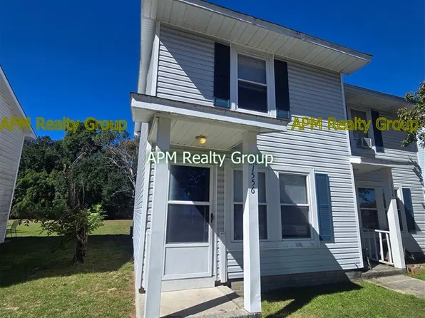 1556 F Ave, West Columbia, SC 29169