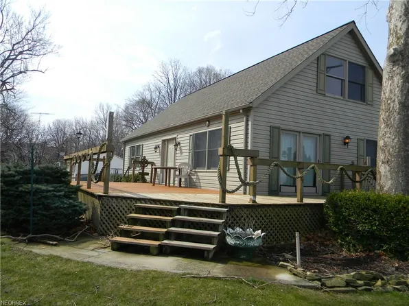 4610 Bayshore Rd, Sandusky, OH 44870
