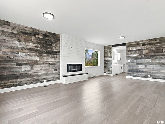 2nd image of 220 Main Street
