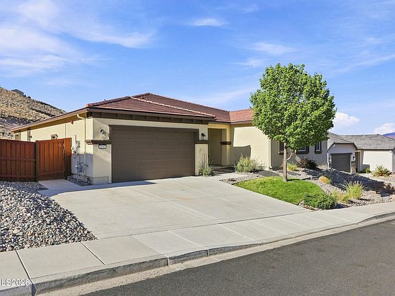 4th image of 3183 Vecchio Dr