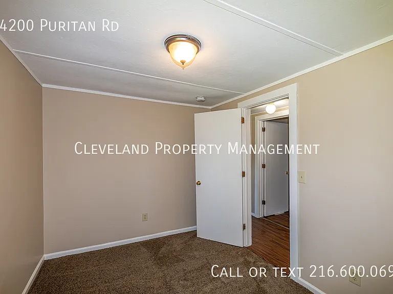 24200 Puritan Rd — Photo 12