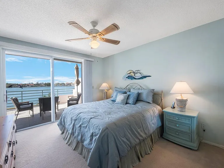 8020 Sailboat Key Blvd S #105 — Photo 8