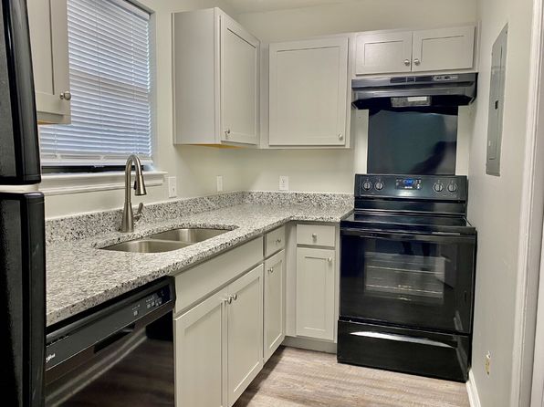 4410 Delashmitt Rd #9