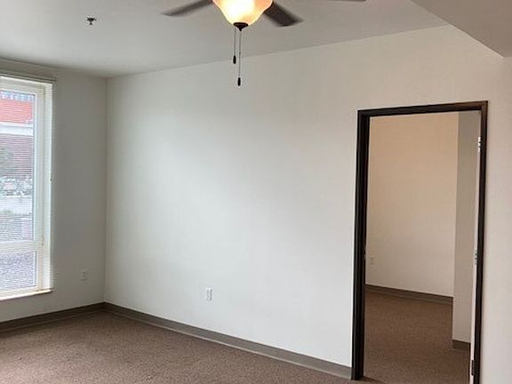 4th image of 2001 NW Monroe Ave APT 308