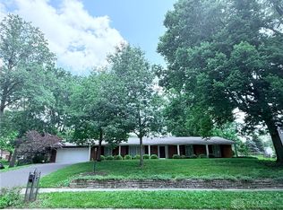 5918 Hithergreen Dr, Dayton, OH 45429