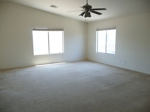 4th image of 43273 W Estrada St