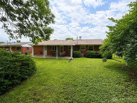 3rd image of 517 Rockford Dr