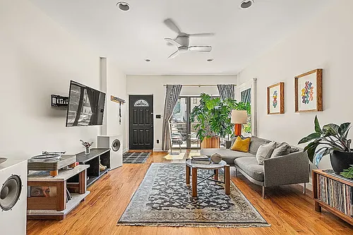 1611 Bergen St #2 Photo 1