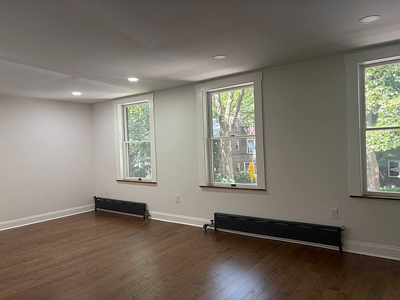 4th image of 39-59 46th St #2
