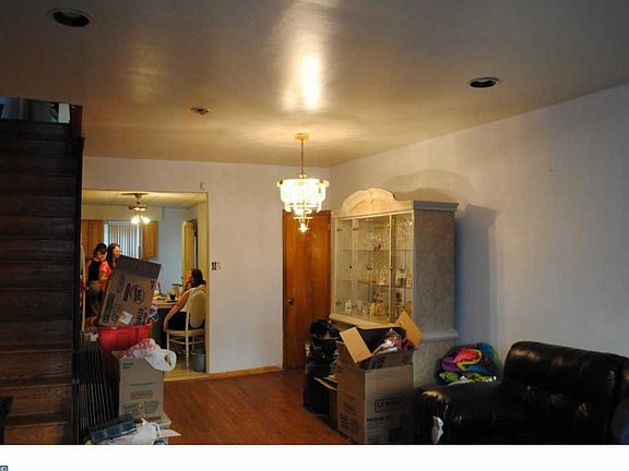 3rd image of 2636 S Alder St