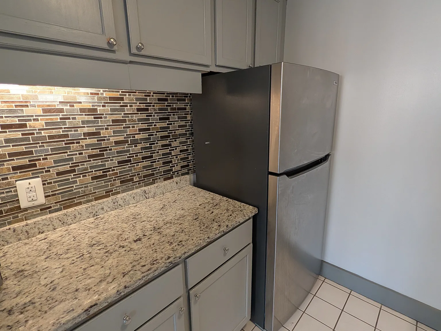 1 bed, $1,700 — Photo 2