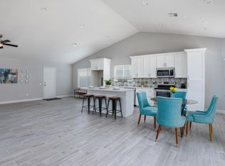 3813 E Carol Ann Way, Phoenix, AZ 85032
